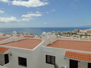 2 bedroom Apartment property for sale..