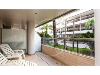 Ground floor apartment with big terrace