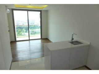 Cosy Beach New The Peak Towers Condo..
