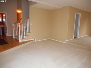1240 E PIONEER LOOP, La Center..