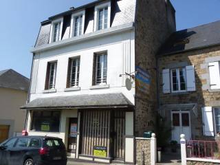 La Haye Pesnel - House For Sale