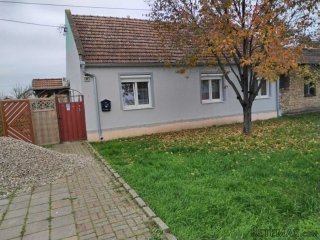 Kuca na prodaju -Sajkas