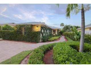 110 N Atlantic Dr, Lantana, FL -..