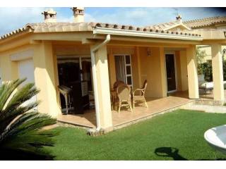 3 Bedrooms - Detached Villa - Girona -..