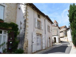 Spacious 3 Bedroom House In The..
