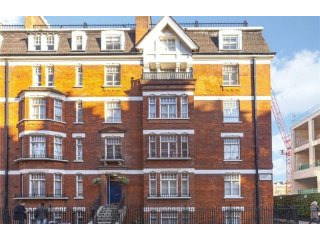 Cavendish Buildings, Gilbert Street..