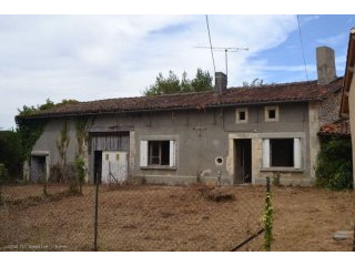 Small stone house to renovate completely