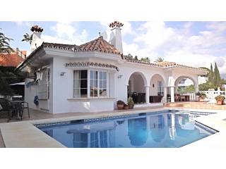 VILLA FOR SALE IN MIJAS COSTA