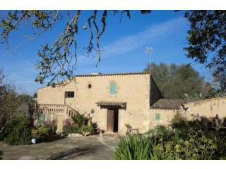 Country house in a privileged location..