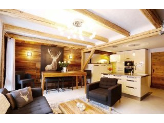 Beautiful 2 bedroom duplex apartment in..