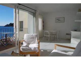 2 Bedrooms - Apartment - Girona - For..