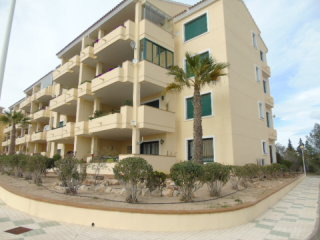 2 bedroom, 2 bathroom Apartment, (build..