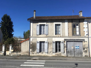 Village House To Renovate