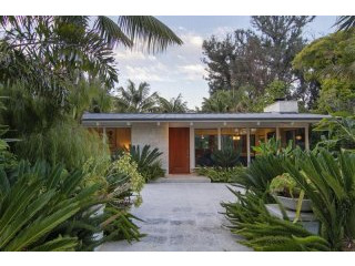 2 bedroom House For Sale: 1134 Hill Rd