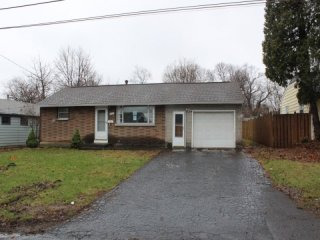 808 Coughlin Ave Syracuse, NY, 13206..
