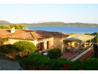 PORTO ROTONDO, AMPLE SPACES AND..