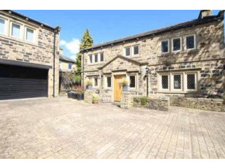 4 bedroom, Detached House house for sale