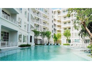 2 Bed Condo With Pool View At Summer..