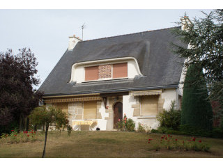 4 Bed Detached Property