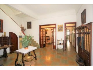 Very well located spacious house in..