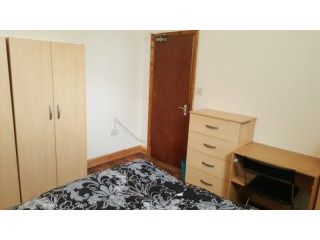 Double room, Zone 3, Leyton