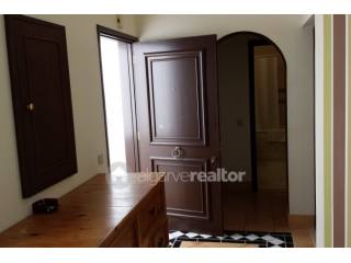 2 Bedroom Apartment In Pine Cliffs..