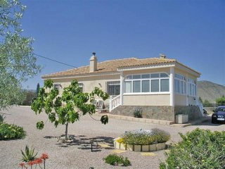 3 Bedroom Villa Hondon De Los Frailes..