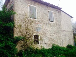Starina za renovaciju u okolici Pazina