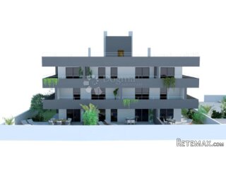 Apartman S1 s vrtom i bazenom,100m od mora,Nin