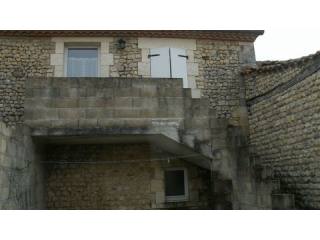 Village house offering 2 apartments