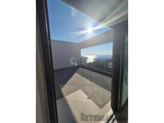 Ekskluzivni penthouse s jacuzzijem (S16), pogledom na more i