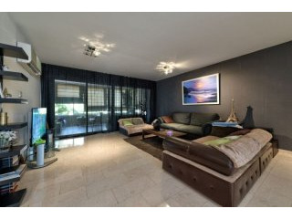 Luxury seafront Apartment in Potamos..