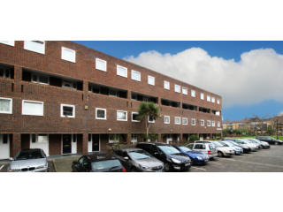 3 bedroom, Flat house for sale