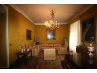 5 Bedrooms - Apartment - For Sale