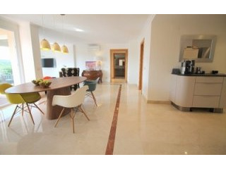 3 bedroom apartment in Las Palmeras
