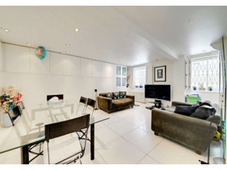 2 Fairfax Place