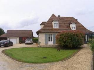 Superb Property Close To Sigoules..