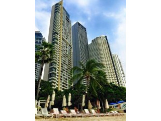 1 Bedroom Condo for sale in Wongamat -..
