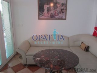 Stan u Opatiji od 135 m2 - odličan za iznajmljivanje !
