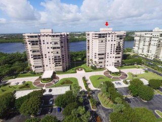 2003 N Ocean Blvd #405, Boca Raton, FL..