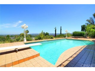 6652 Vickiview Drive | West Hills..