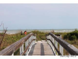 2 bedroom Condominium For Sale:..