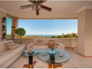 Apartment for sale in The Golden Mile..