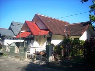House / Home For Rent Lombok Nusa..