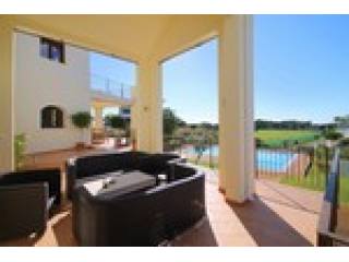 5 Bedrooms - Villa - Malaga - For Sale