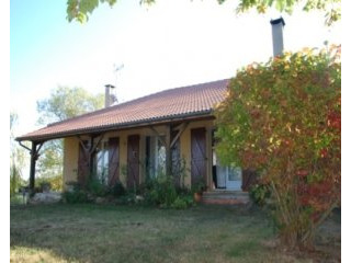 Private house with pool, Pyrenees views..