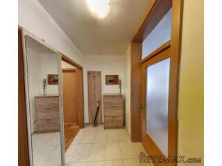 Na prodaju dvosoban stan površine 76m² + terasa – Bar