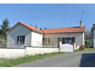 Detached 3 Bed House