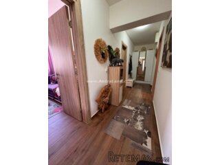 Dvosoban stan, Bar, 210.000Eur