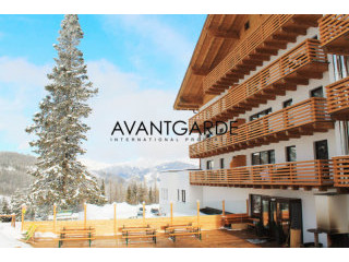 Investment apartment in top holiday..